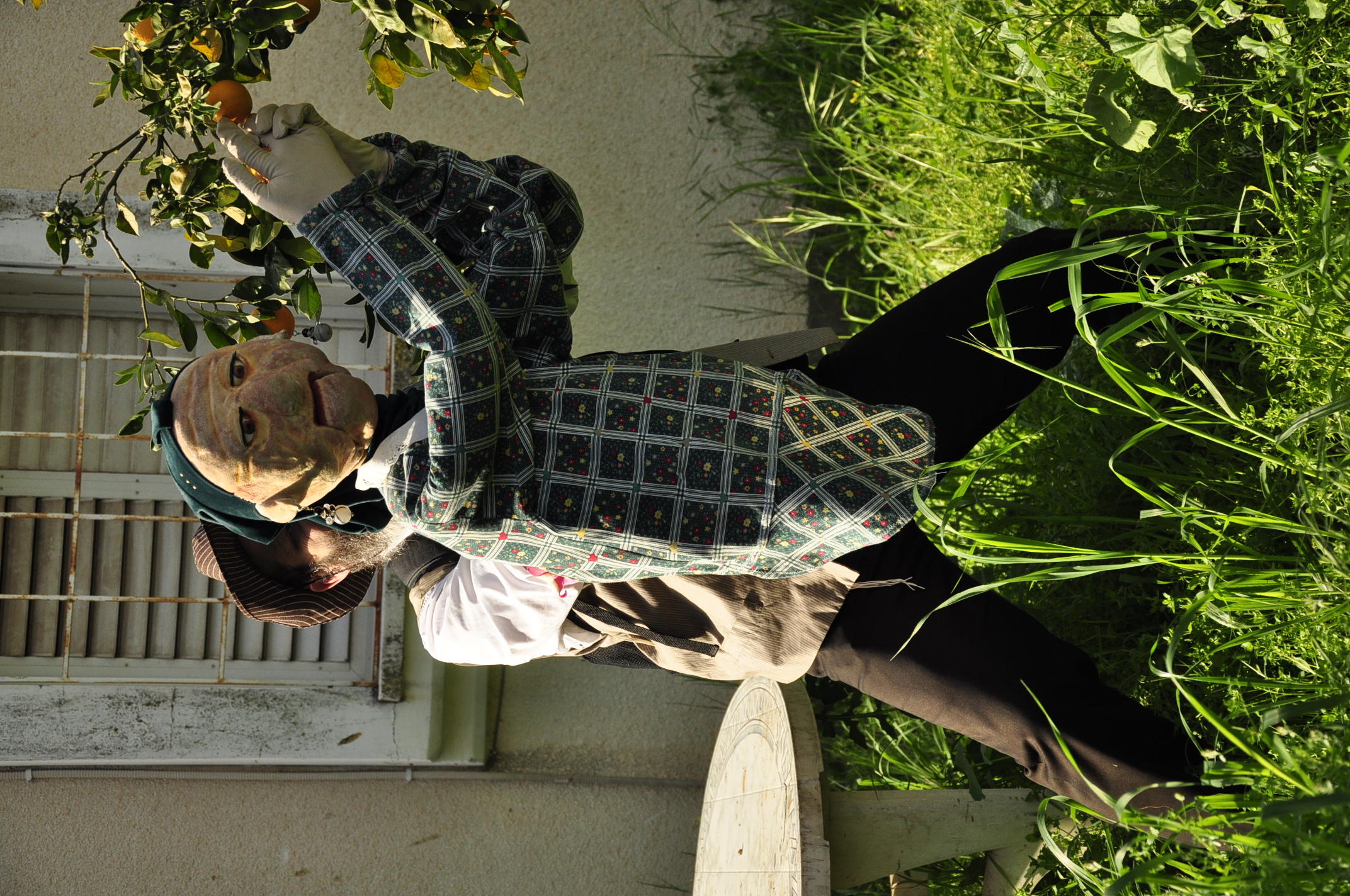 גלריית מאחורי הדבש – תמונה 75