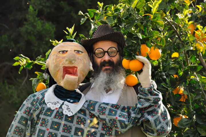 גלריית מאחורי הדבש – תמונה 33