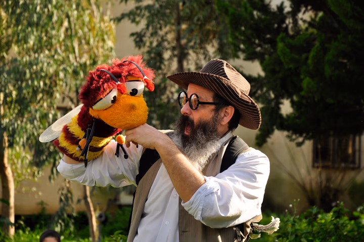 גלריית מאחורי הדבש – תמונה 278