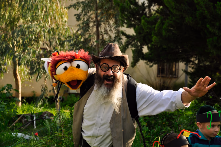 גלריית מאחורי הדבש – תמונה 42