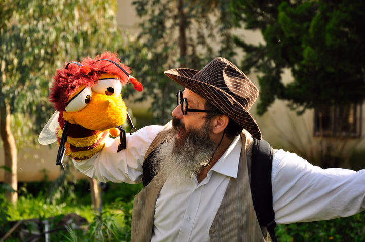 גלריית מאחורי הדבש – תמונה 26