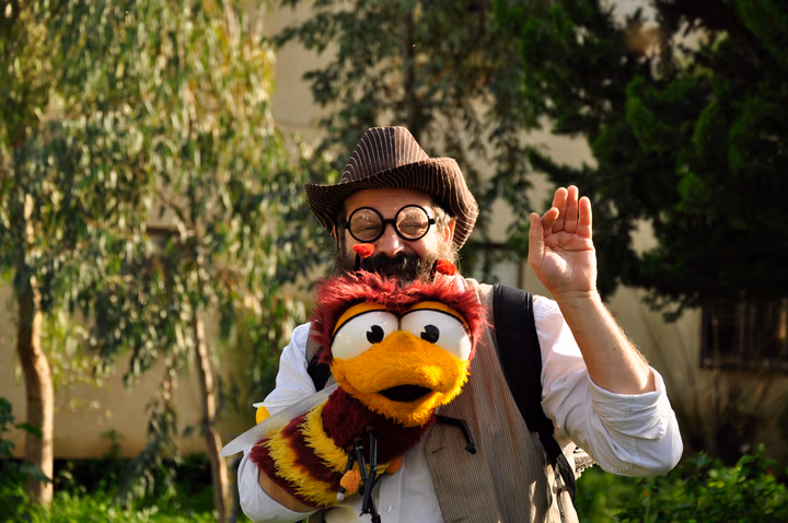 גלריית מאחורי הדבש – תמונה 105