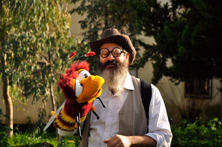 גלריית מאחורי הדבש – תמונה 43