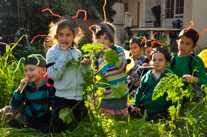 גלריית מאחורי הדבש – תמונה 299
