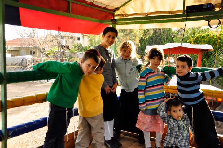 גלריית מאחורי הדבש – תמונה 303