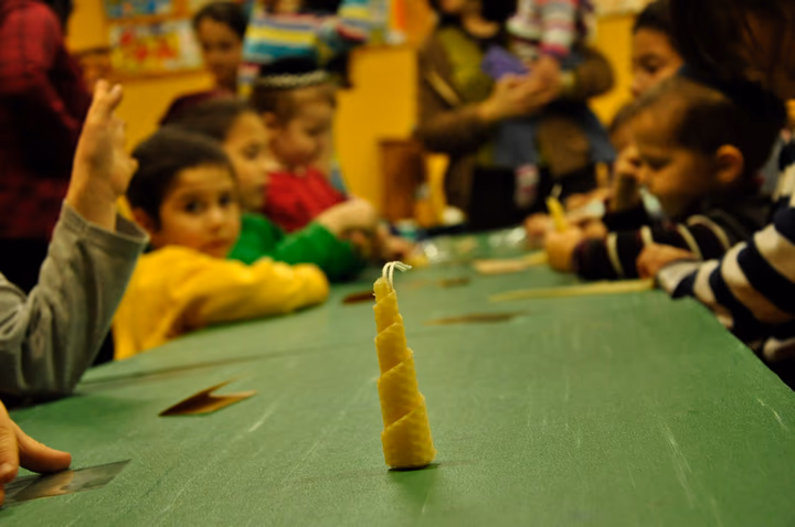 גלריית מאחורי הדבש – תמונה 481